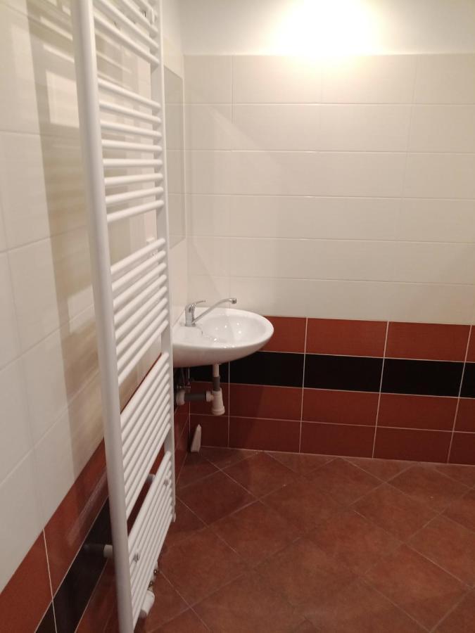Apartmán Obecní Hostinec Provodov (Hradec Kralove) Exteriér fotografie