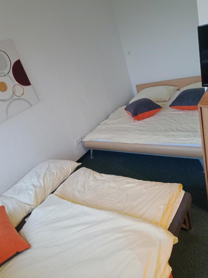 Apartmán Obecní Hostinec Provodov (Hradec Kralove) Exteriér fotografie